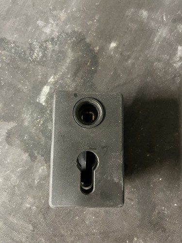 Serrure pour porte - , garage